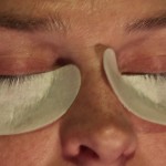 Debbie before lash extensions